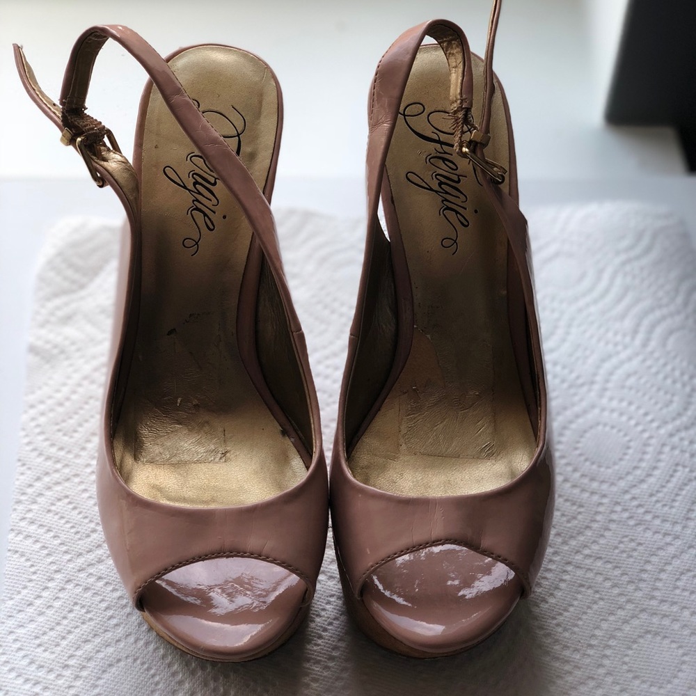 Nude Peep toe Fergie Wedges Size 7.